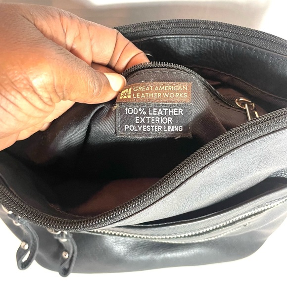 Great American Leather Works Black Leather Crossbody Bag Travel Vacation - Picture 5 of 12